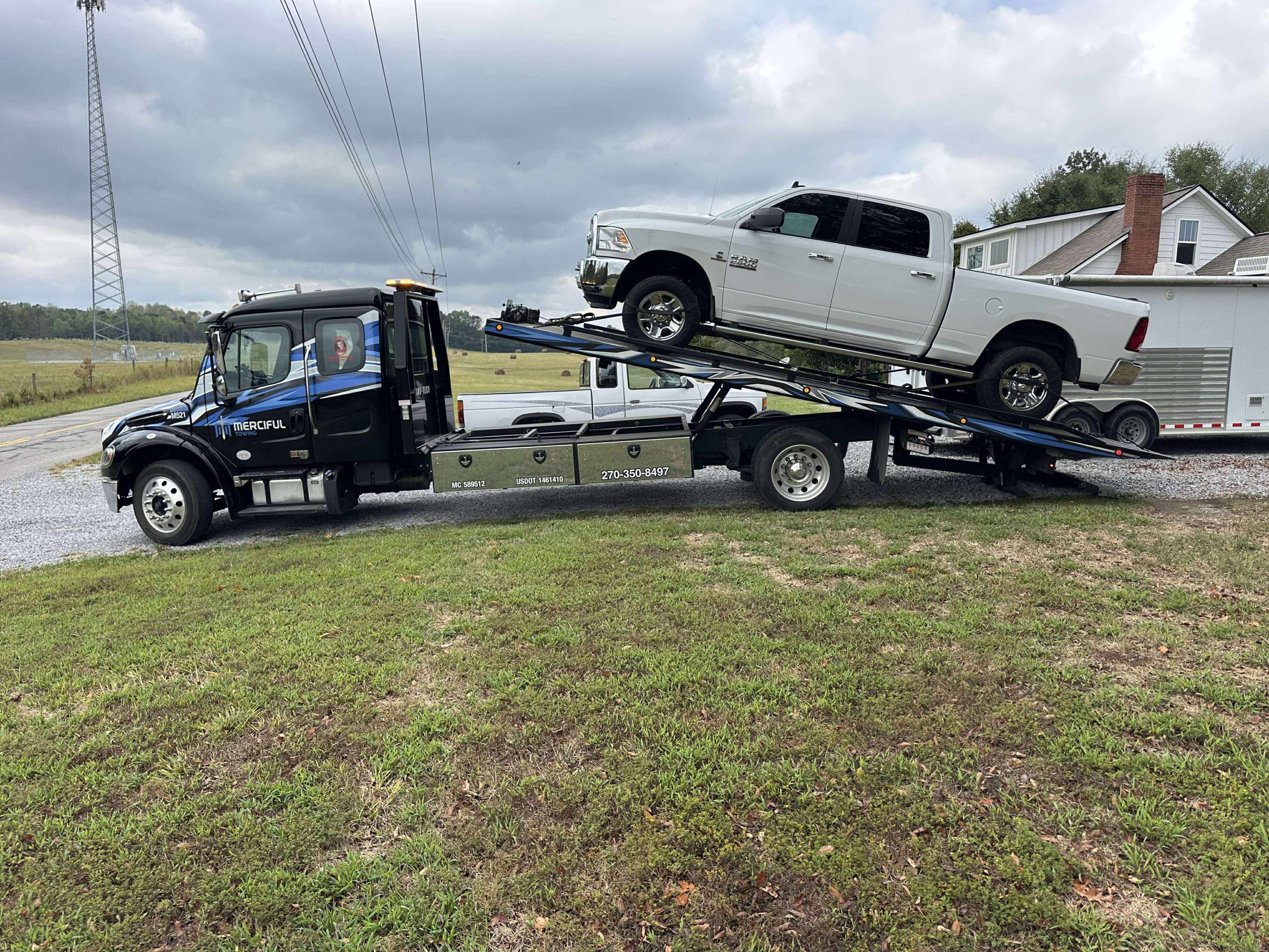 Riddle's 24 Hour Towing & Lockout, Llc Gallery (2)