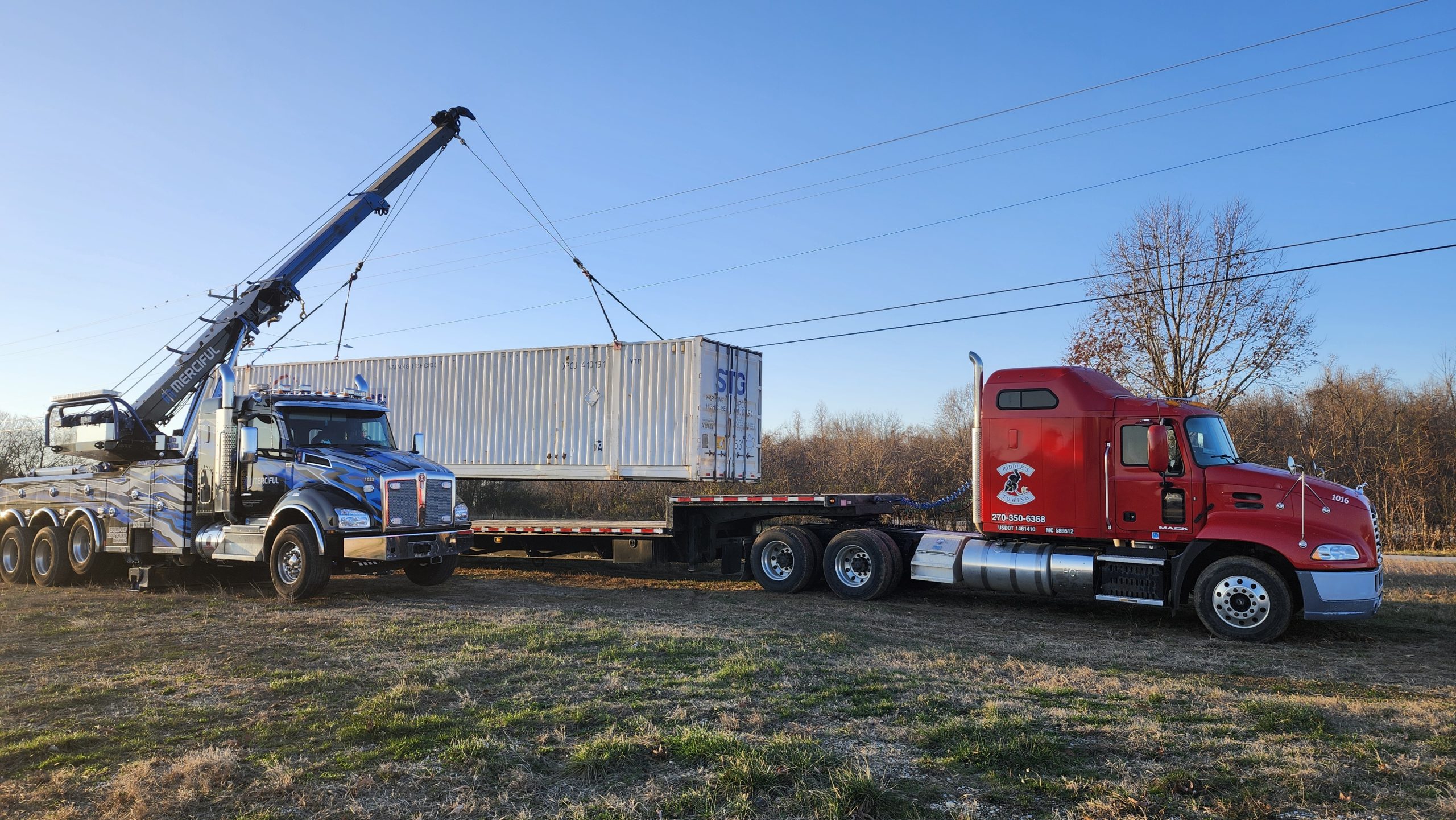 Riddle's 24 Hour Towing & Lockout, Llc Gallery (6)